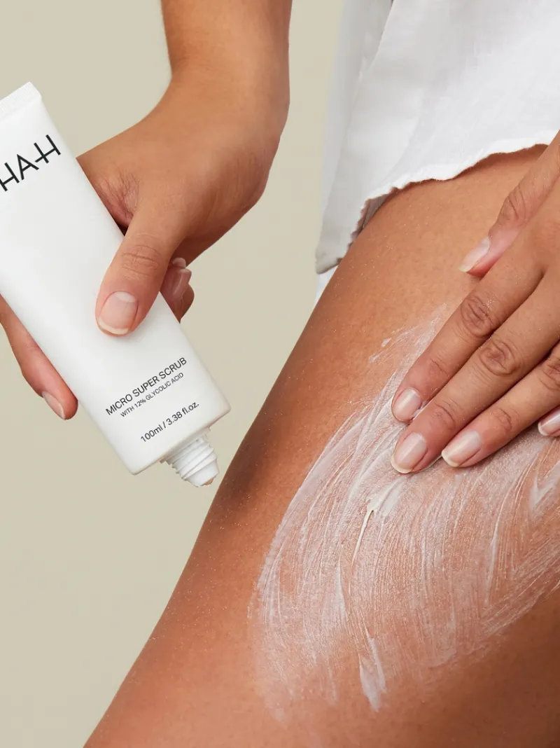 alphah_micro_super_scrub__5.webp Alpha-H Micro Super Scrub with 12% Glycolic Acid | MECCA Clearance