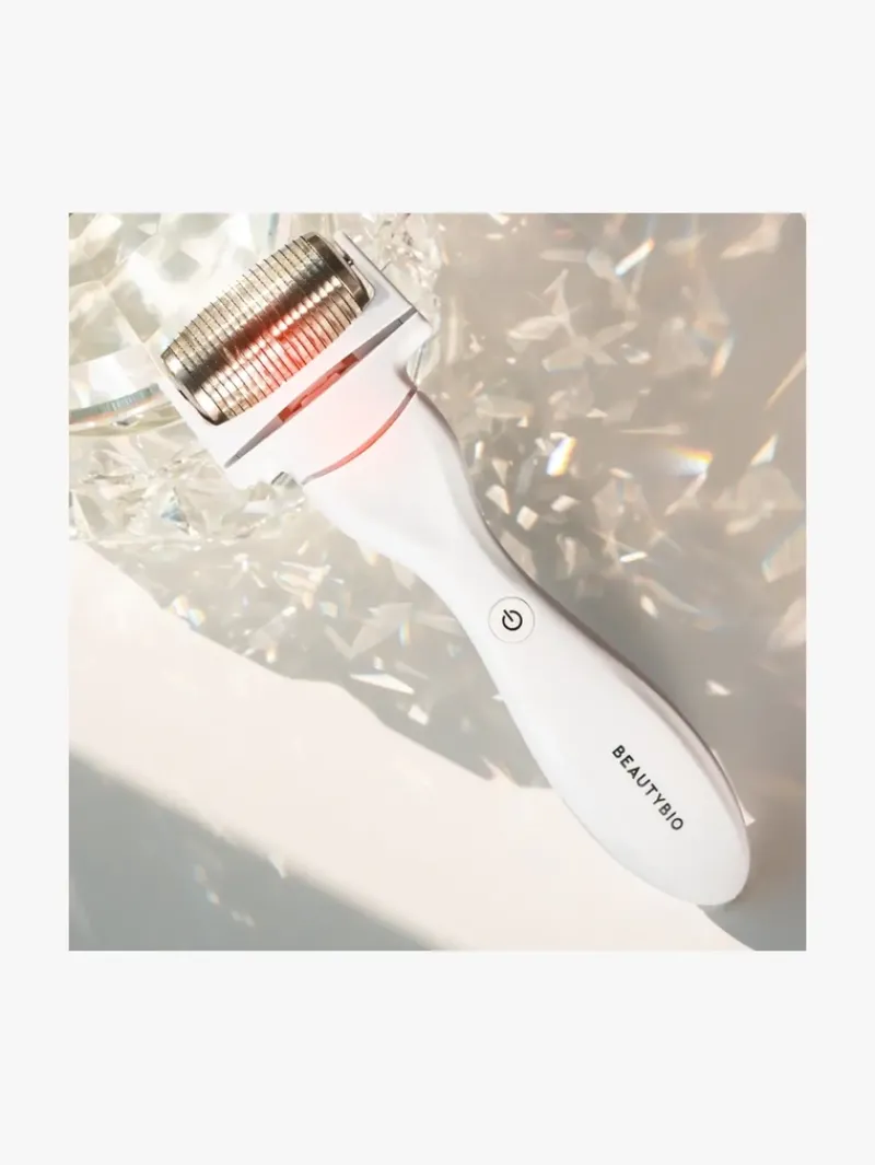 beautybio_glopro_scalp_at_5.webp BeautyBio GloPRO Scalp Attachment Head | MECCA Fashion