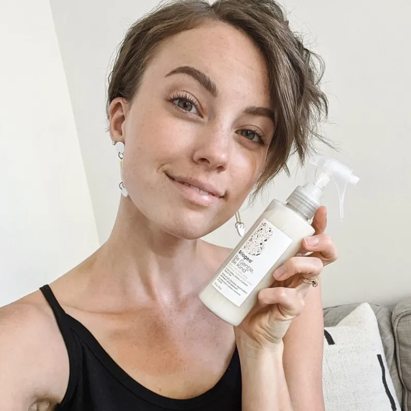 briogeo_aloe__oat_milk_ul_5-1.webp Briogeo Aloe + Oat Milk Ultra Soothing Detangler | MECCA Fashion