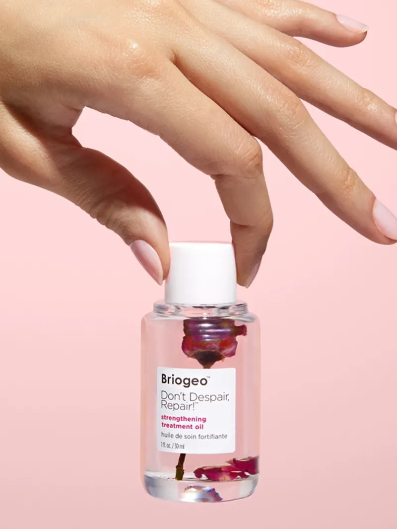 briogeo_hair_strengthenin_4.webp Briogeo Hair Strengthening Treatment Oil | MECCA Fashion