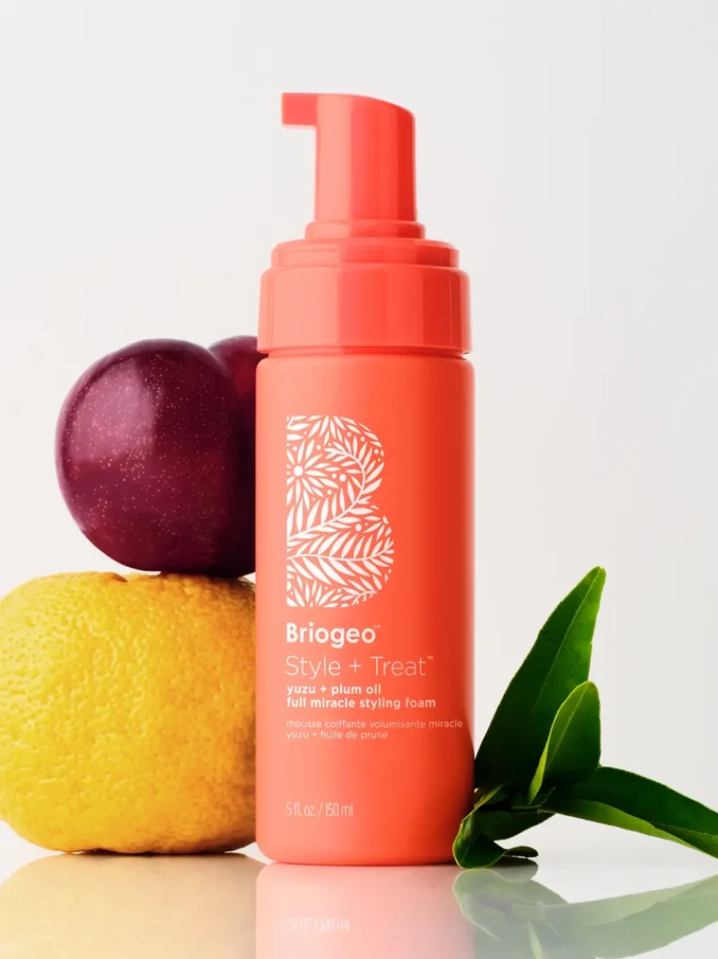 briogeo_style__treat_yuzu_7-3.webp Briogeo Style + Treat™ Yuzu and Plum Oil Styling Foam | MECCA Discount