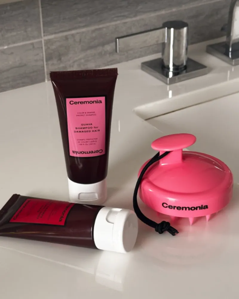 Ceremonia  Scalp Massager Guava Pink | MECCA Best