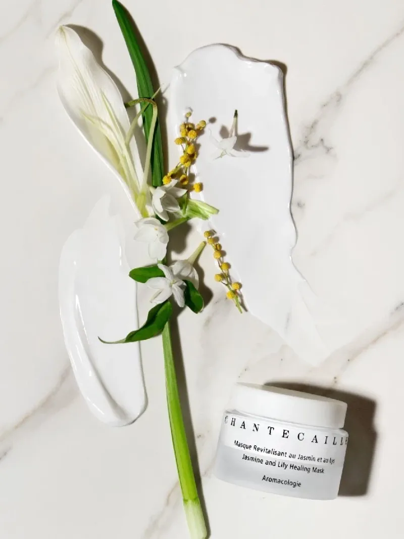 chantecaille_jasmine_lily_3.webp Chantecaille Jasmine Lily Healing Mask | MECCA Hot