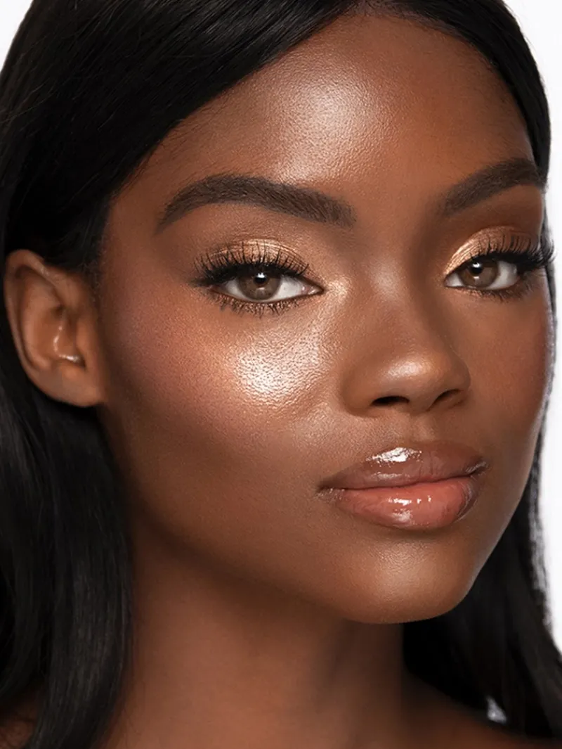 charlotte_tilbury_hollywo_3-1.webp Charlotte Tilbury Hollywood Contour Light Wand | MECCA New