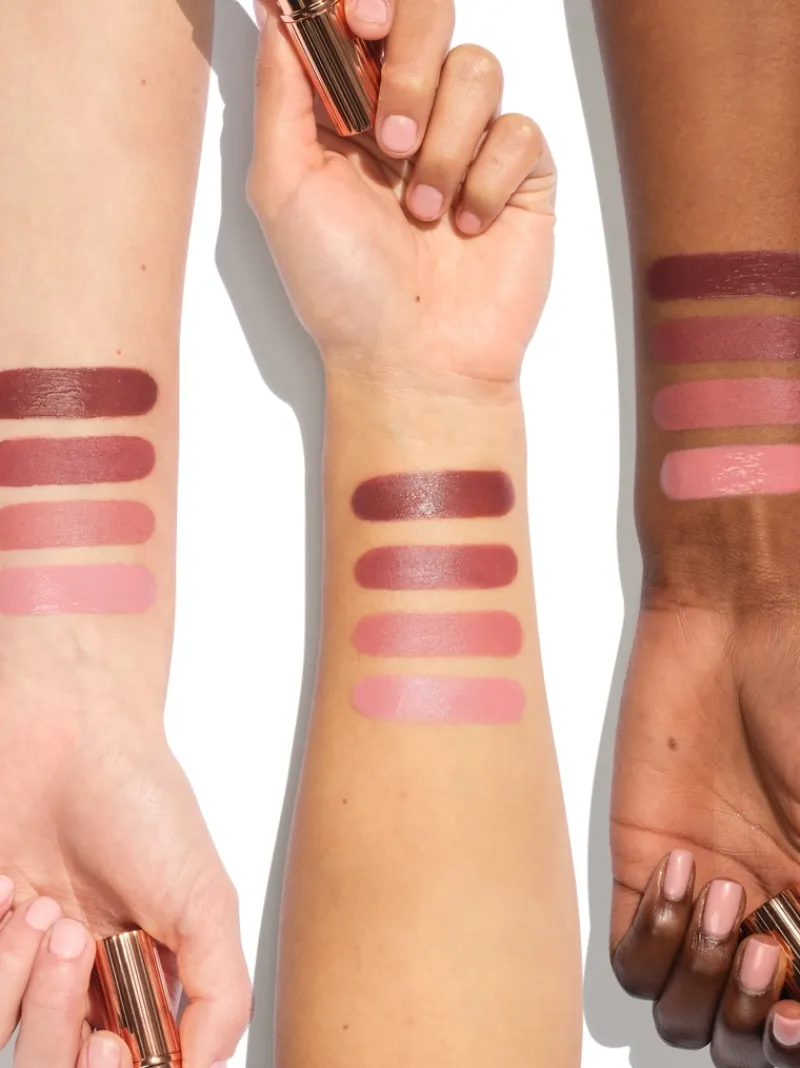 charlotte_tilbury_kissing_3.webp Charlotte Tilbury K.I.S.S.I.N.G Hydrating Lipstick | MECCA Sale