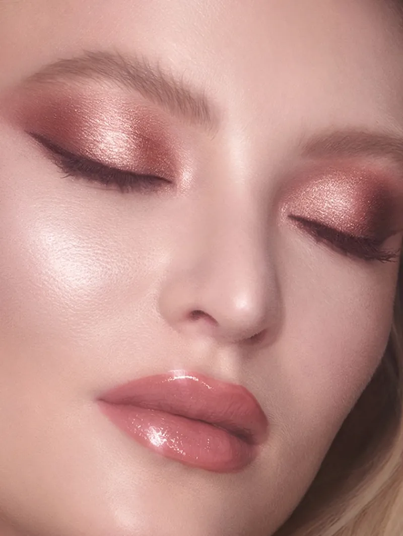 charlotte_tilbury_luxury__4-1.webp Charlotte Tilbury Luxury Eyeshadow Palette | MECCA New