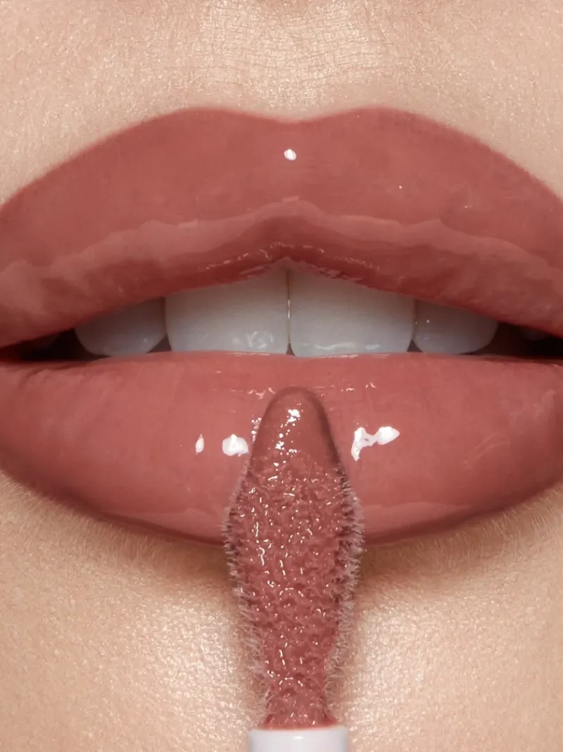 charlotte_tilbury_pillow__4-2.webp Charlotte Tilbury Pillow Talk Big Lip Plumpgasm | MECCA Online