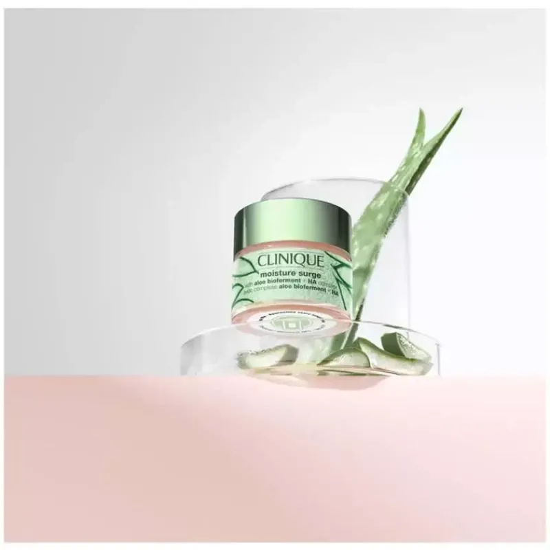 clinique_decorated_moistu_2.webp Clinique Decorated Moisture Surge 100-Hour Auto-Replenishing Hydrator | MECCA Fashion