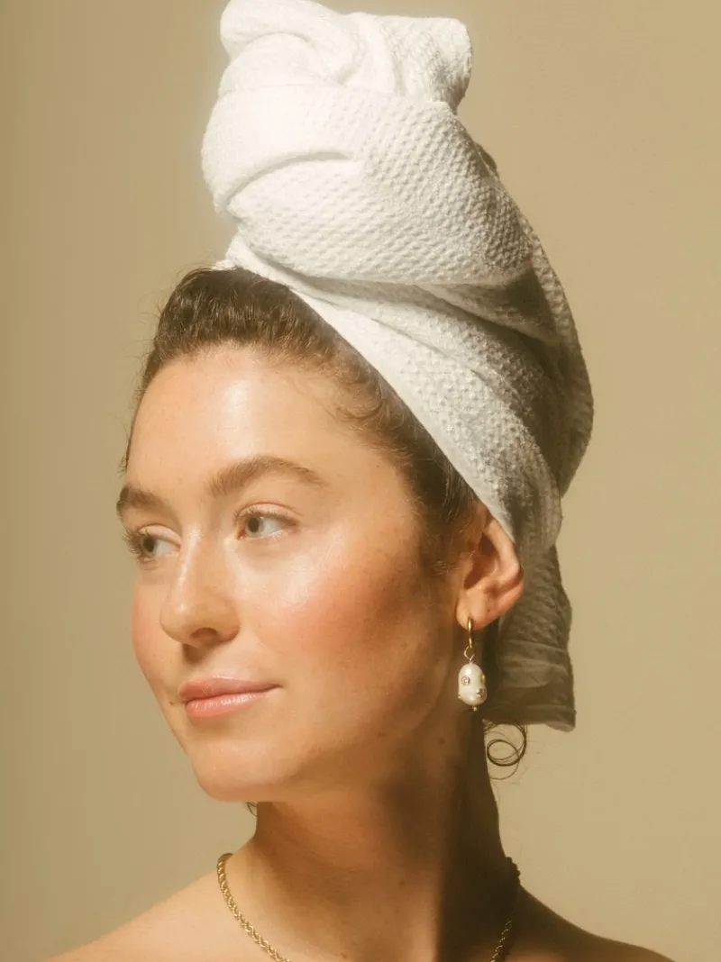 crown_affair_the_towel__m_2.webp Crown Affair The Towel | MECCA Discount
