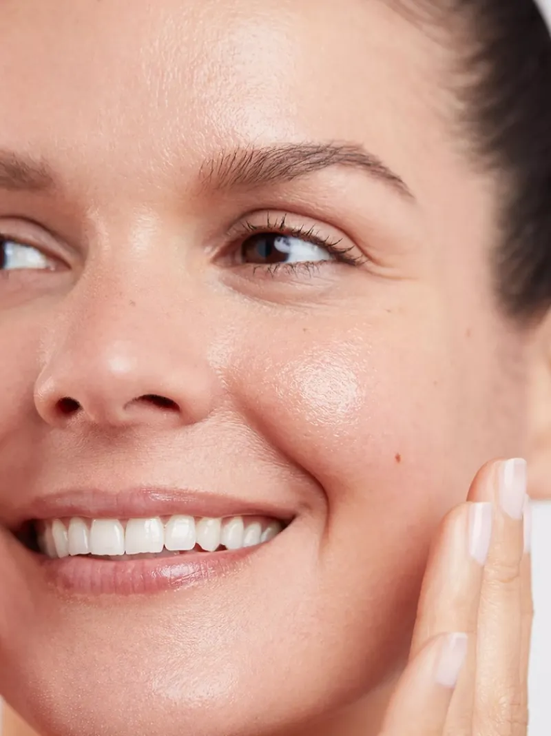 elemis_procollagen_marine_4-3.webp ELEMIS Pro-Collagen Marine Oil | MECCA Sale