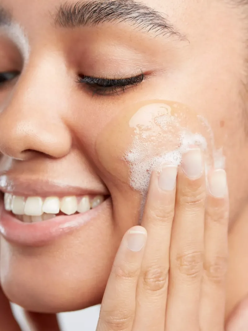 elemis_superfood_facial_w_2.webp ELEMIS Superfood Facial Wash | MECCA Online