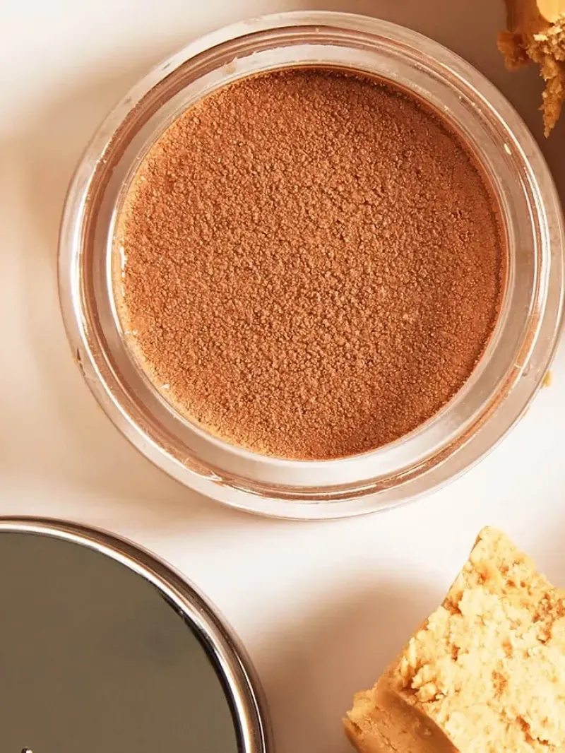 ere_perez_cacao_bronzing__2.webp Ere Perez Cacao Bronzing Pot | MECCA Best
