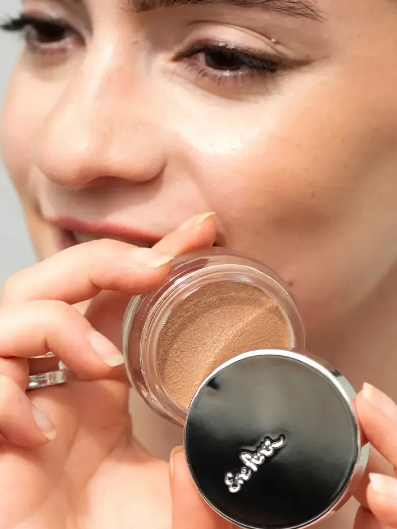 ere_perez_cacao_bronzing__5.webp Ere Perez Cacao Bronzing Pot | MECCA Best