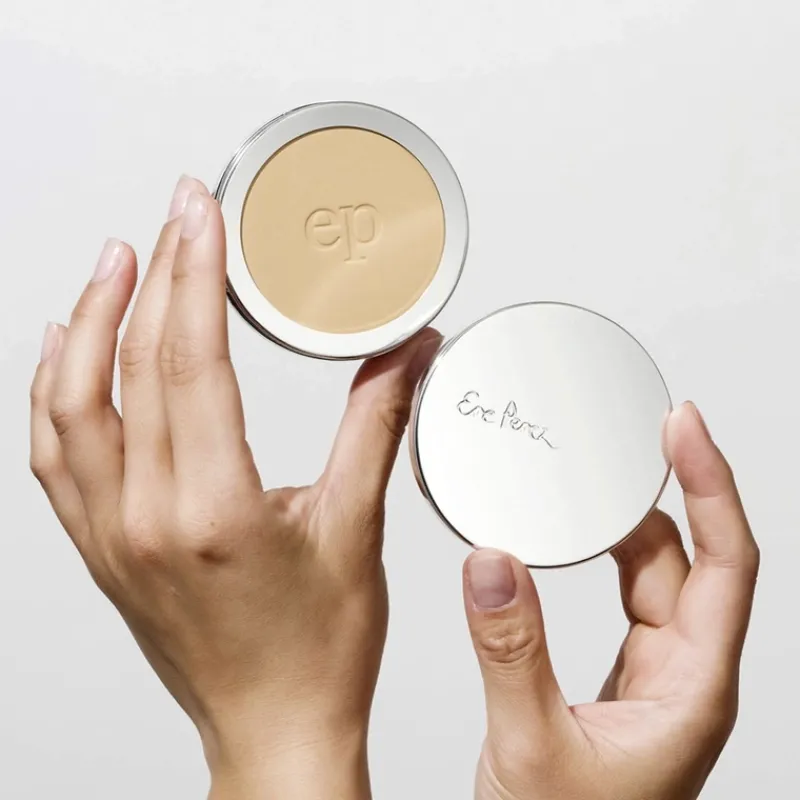 ere_perez_corn_setting_po_8.webp Ere Perez corn setting powder | MECCA Discount