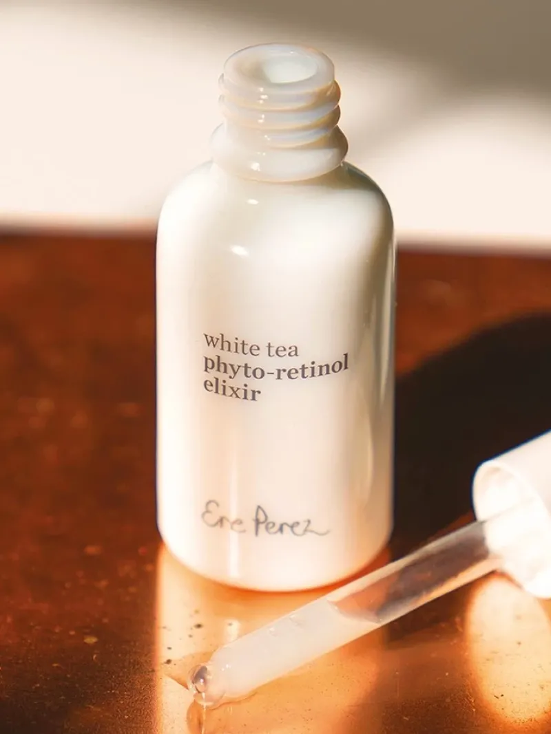 ere_perez_white_tea_phyto_5.webp Ere Perez white tea phyto-retinol elixir | MECCA Best