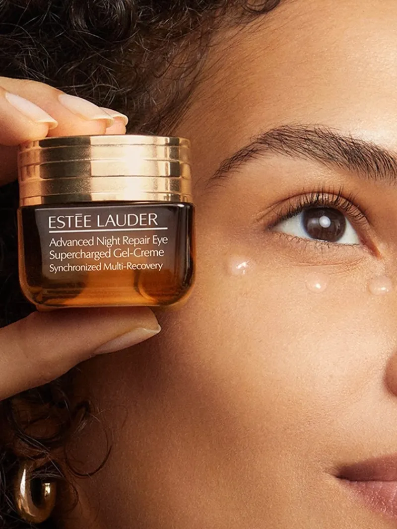 este_lauder_advanced_nigh_2-1.webp Estée Lauder Advanced Night Repair Eye | MECCA Sale