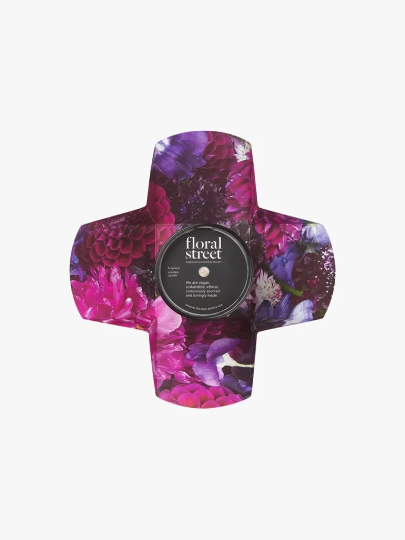 floral_street_fireplace_c_2.webp Floral Street Fireplace Candle | MECCA Clearance