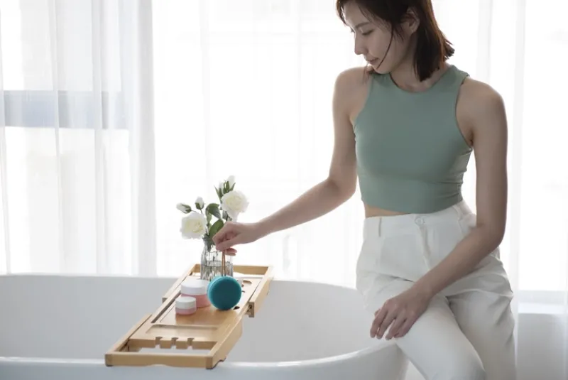foreo_luna__body__mecca_5.webp FOREO LUNA 4 body | MECCA Outlet