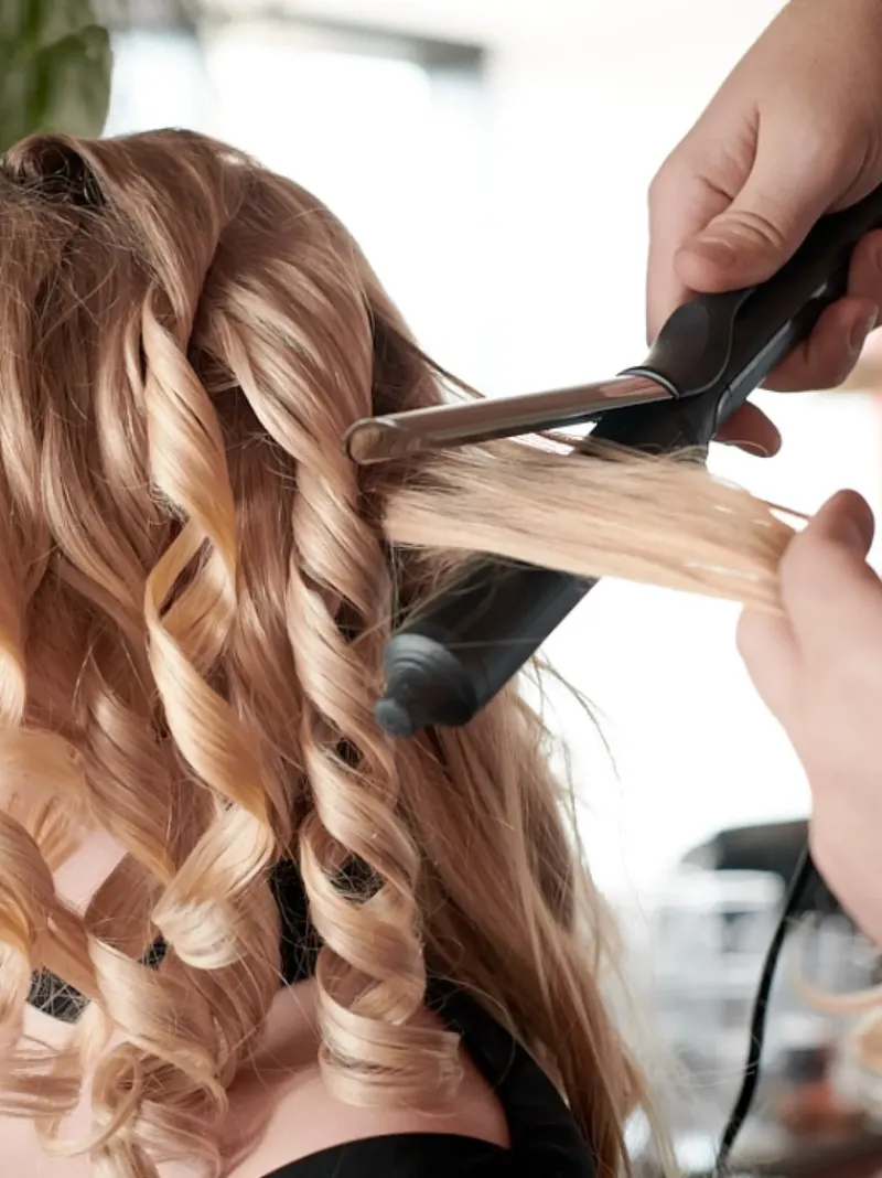 ghd_classic_curl_tong_hai_6.webp ghd Classic Curl Tong Hair Curler | MECCA Discount