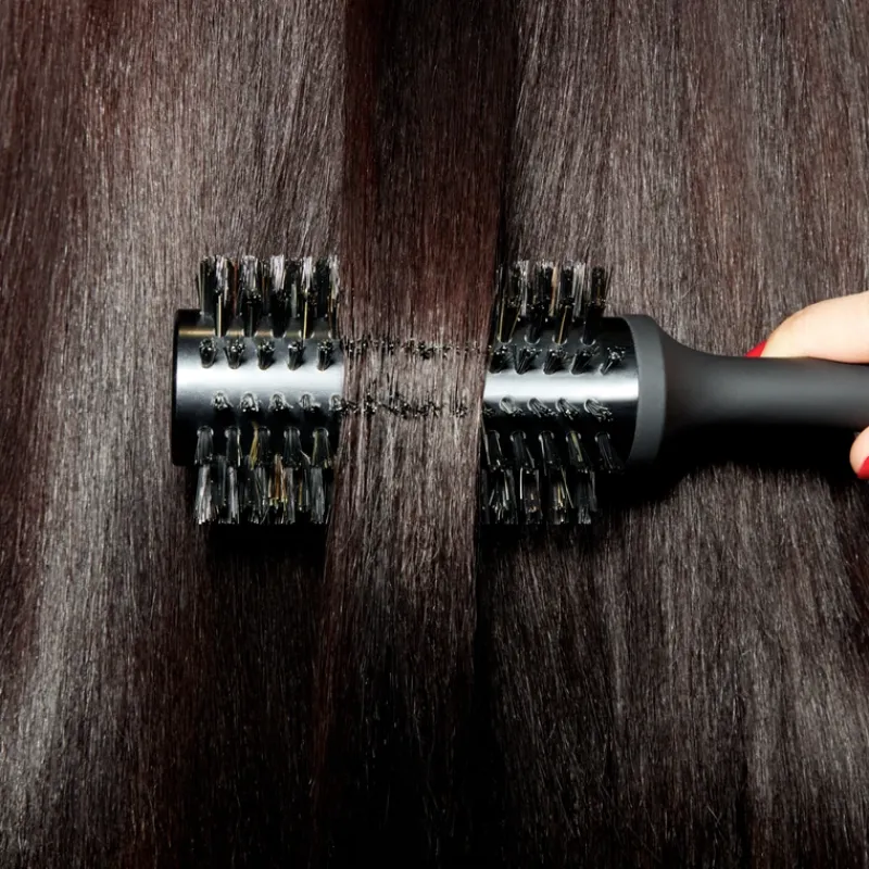 ghd_the_smoother_size___m_3.webp ghd The Smoother (Size 2) | MECCA Outlet