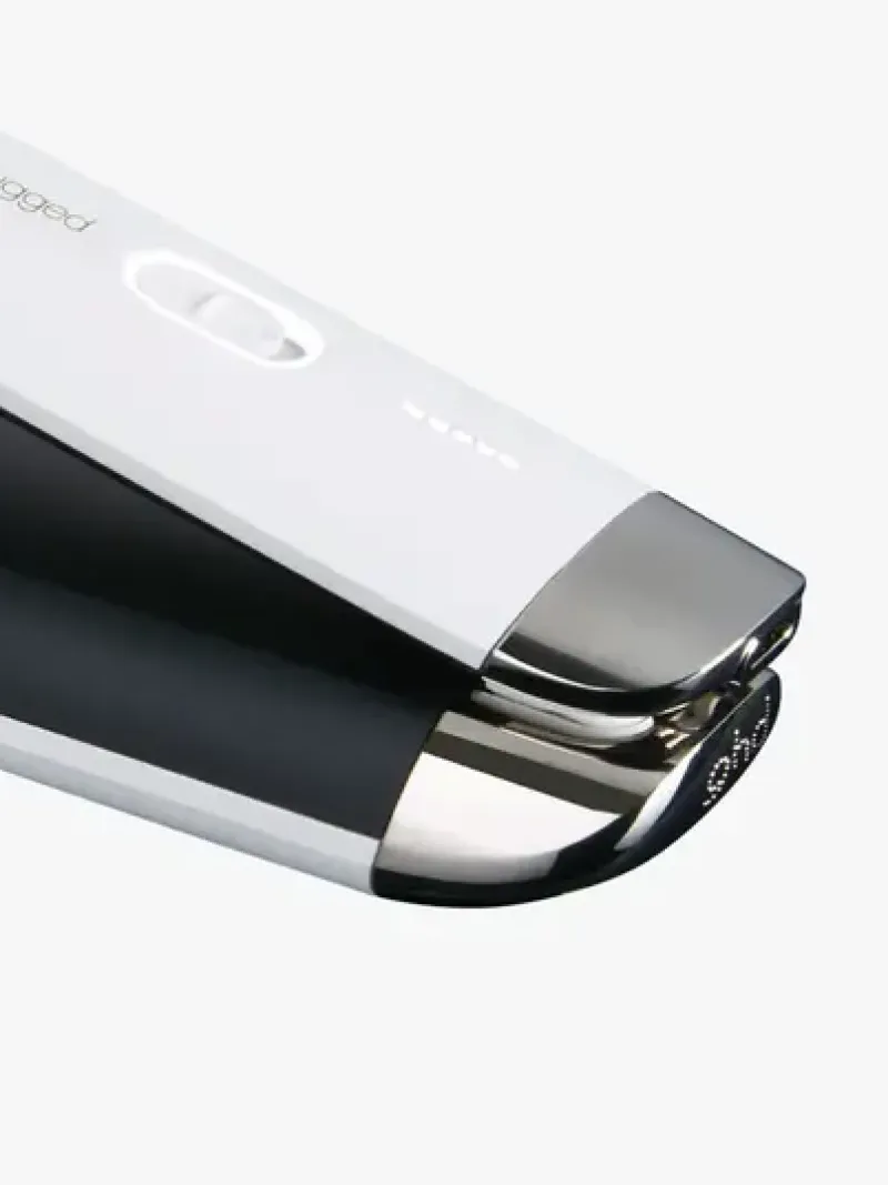 ghd_unplugged_cordless_st_3.webp ghd Unplugged™ Cordless Styler - Matte White | MECCA Discount