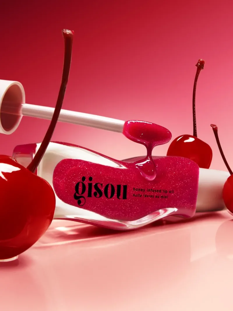 gisou_honey_infused_lip_o_3.webp Gisou Honey Infused Lip Oil Cherry on the Cake | MECCA Sale