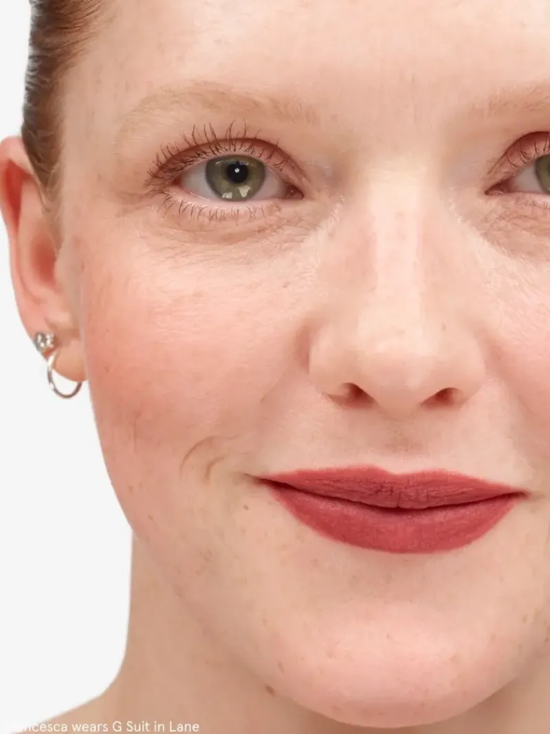 glossier_g_suit_soft_touc_7.webp Glossier G Suit Soft Touch Matte Liquid Lip Creme | MECCA Hot