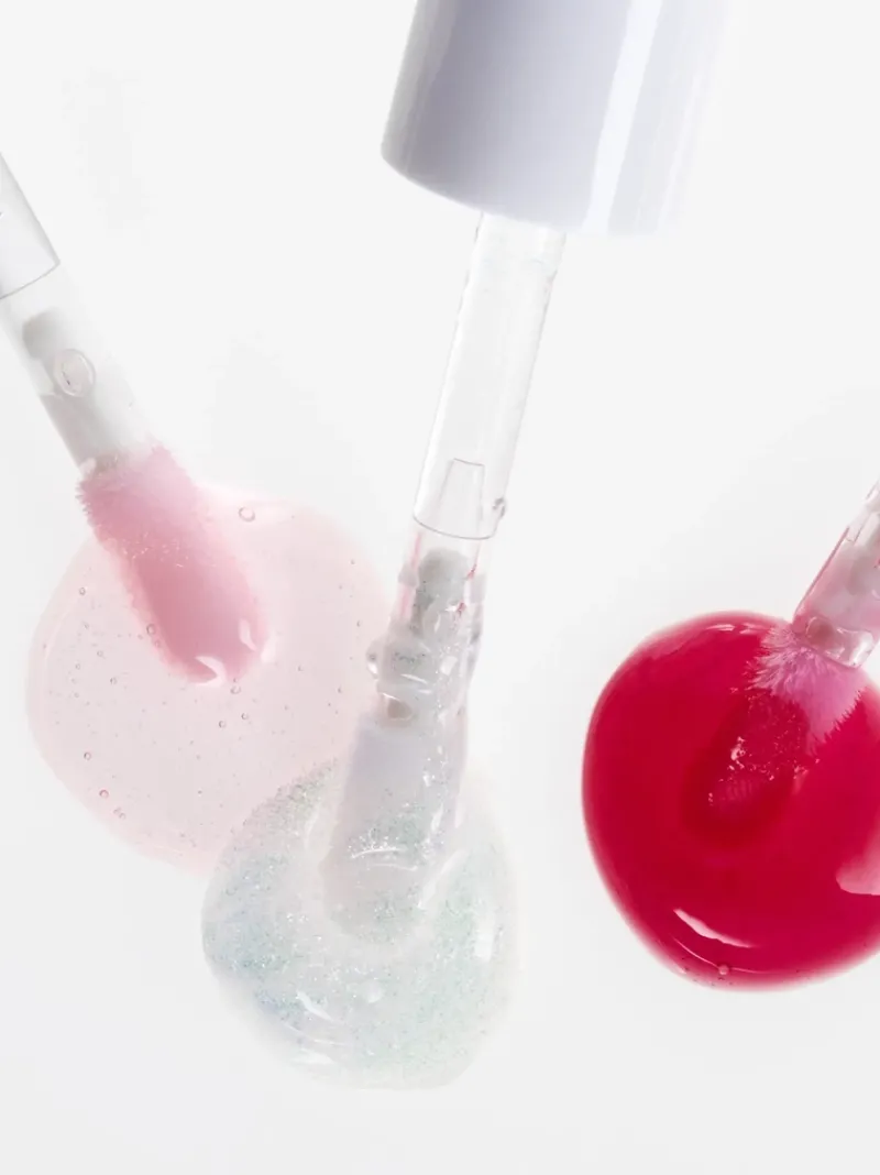 glossier_glassy_highshine_7.webp Glossier Glassy High-Shine Lip Gloss | MECCA Sale
