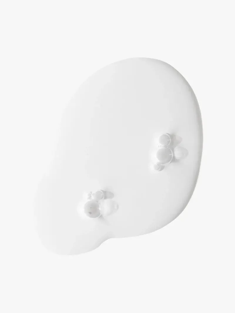 Glossier Solution Skin-Perfecting Daily Chemical Exfoliator | MECCA Hot