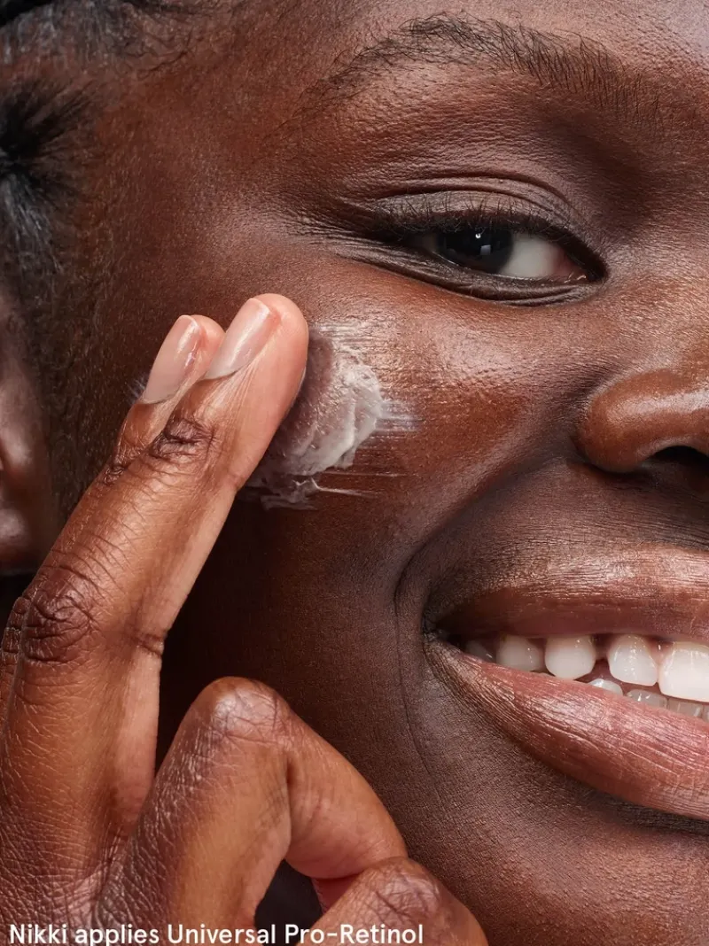 glossier_universal_proret_2.webp Glossier Universal Pro-Retinol Overnight Renewing Treatment | MECCA Best