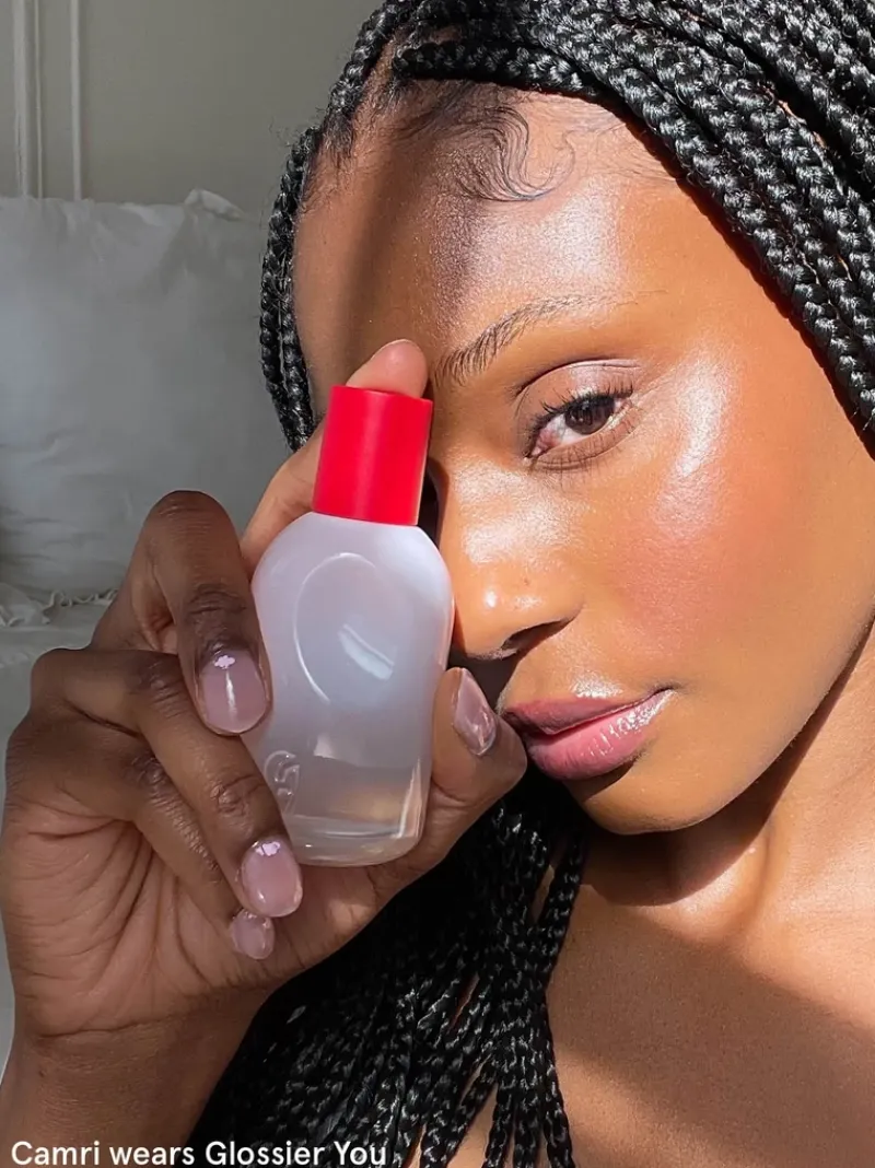 glossier_you_eau_de_parfu_2.webp Glossier You Eau de Parfum | MECCA Discount