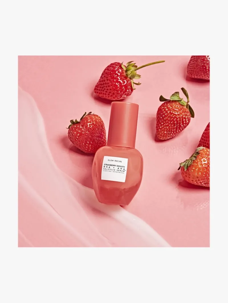 Glow Recipe Strawberry Smooth BHA + AHA Salicylic Serum | MECCA Online