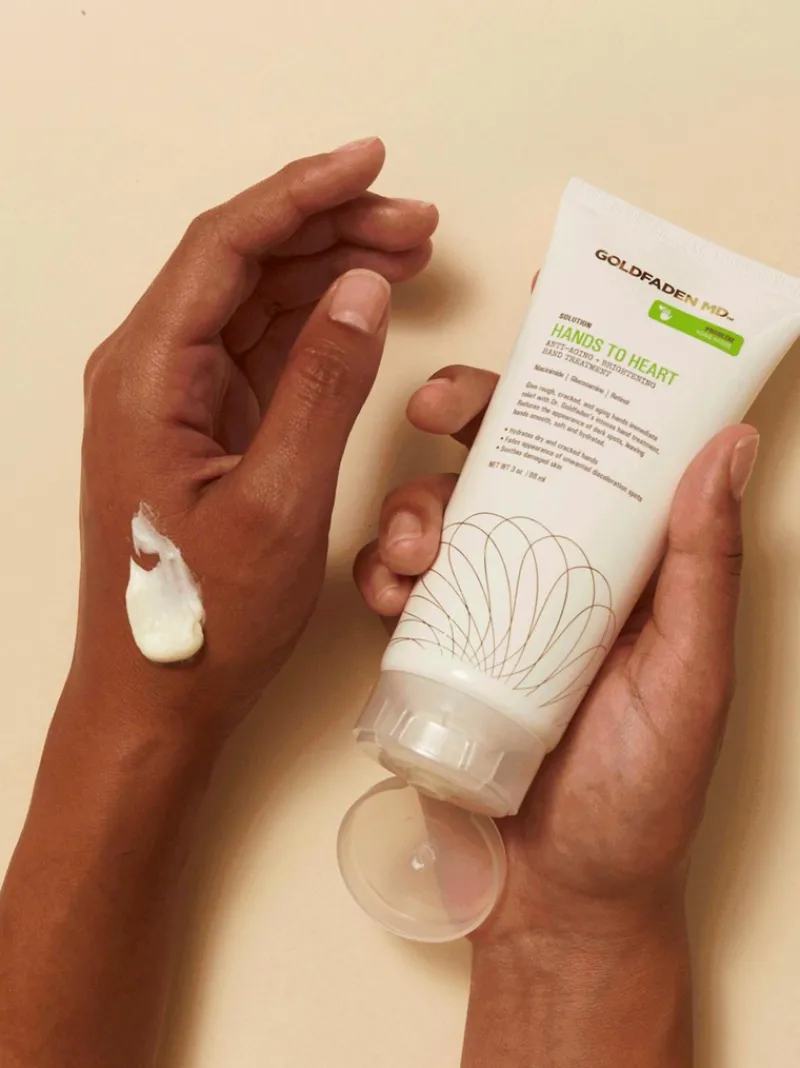 goldfaden_md_hands_to_hea_4.webp Goldfaden MD Hands to Heart | MECCA New