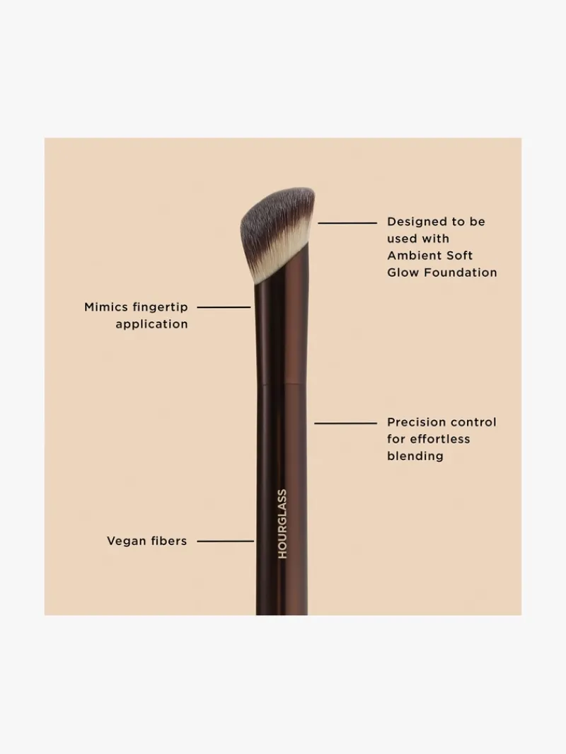 HOURGLASS Ambient Soft Glow Foundation Brush | MECCA Sale