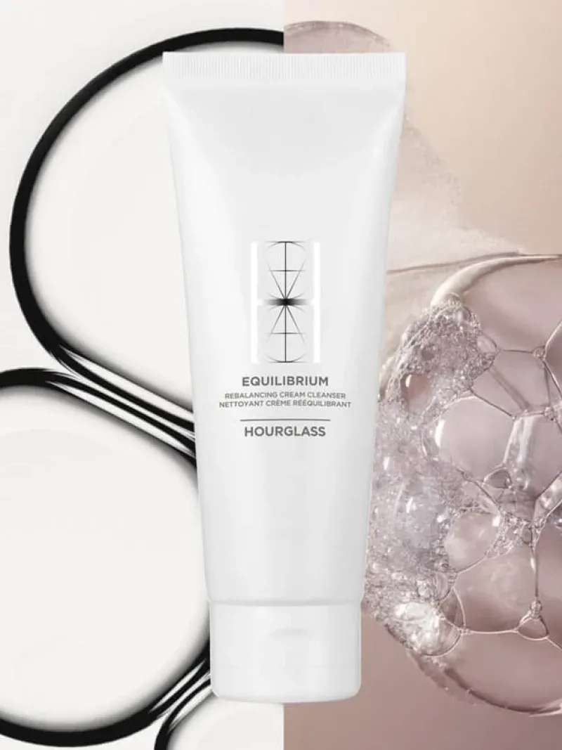 HOURGLASS Equilibrium Rebalancing Cream Cleanser | MECCA Fashion