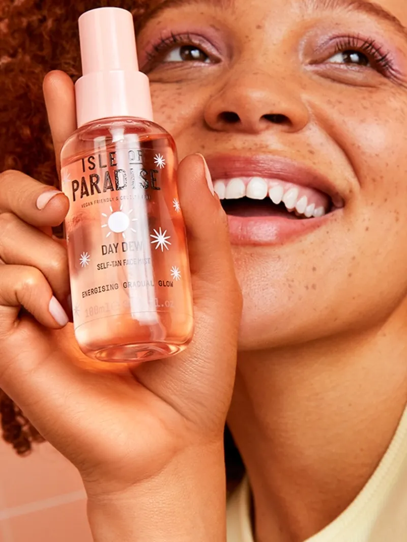 Isle Of Paradise Day Dew Self-Tan Face Mist | MECCA Sale
