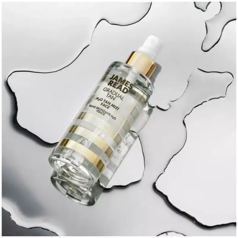 james_read_tan_ho_tan_mis_3.webp James Read Tan H2O Tan Mist | MECCA Clearance