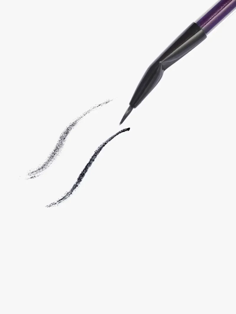 Kevyn Aucoin Angled Eyeliner Brush | MECCA Sale