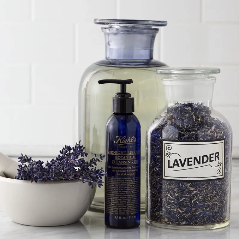 kiehlxs_midnight_recovery_3.webp Kiehl's Kiehl's Midnight Recovery Botanical Cleansing Oil | MECCA Clearance