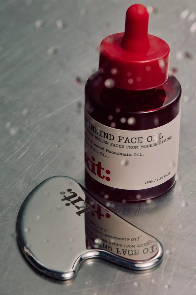 kit_gua_sha_facial_tool___2.webp kit: Gua Sha Facial Tool | MECCA Online