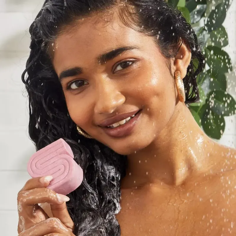 kitsch_nourishing_shampoo_2.webp Kitsch Nourishing Shampoo Bar | MECCA Fashion