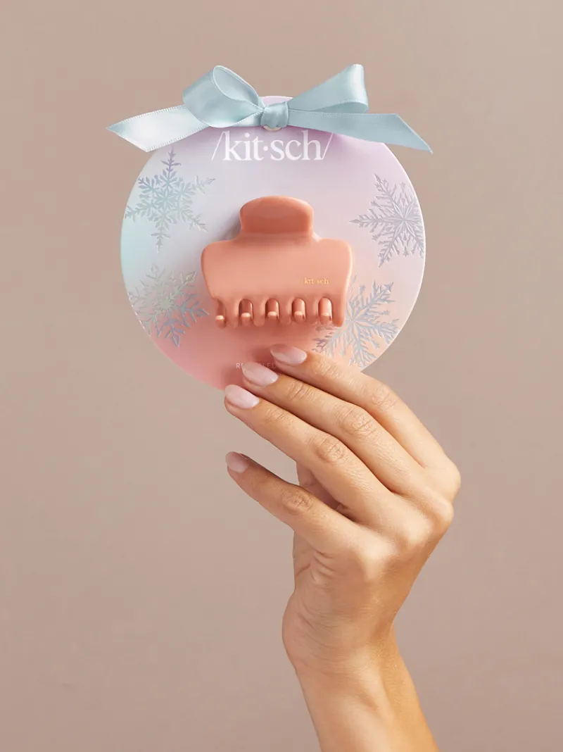 kitsch_recycled_plastic_c_2.webp Kitsch Recycled Plastic Claw Clip Ornament | MECCA Best