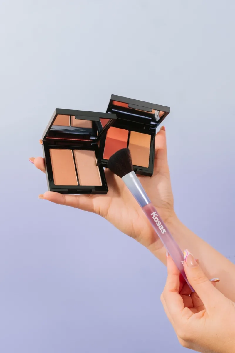 Kosas Angled Cheek Makeup Brush | MECCA Hot