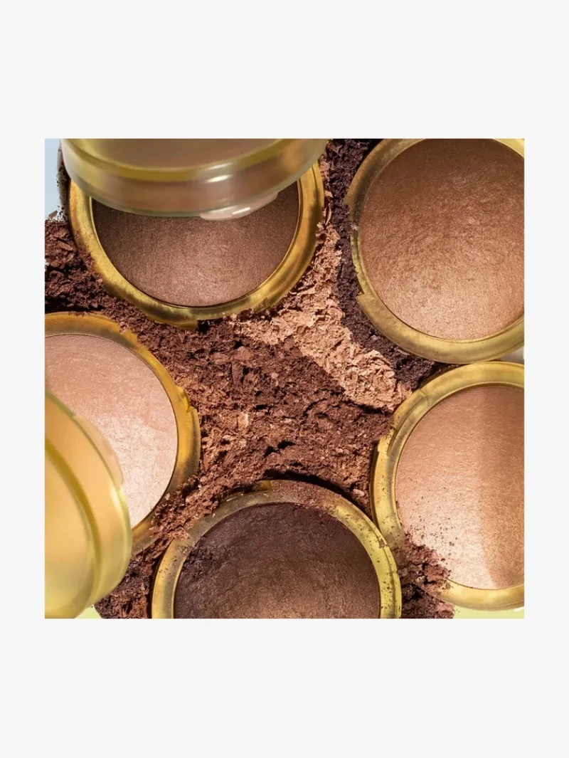 kosas_the_sun_show_glowy__6.webp Kosas The Sun Show Glowy Warmth Bronzer | MECCA New