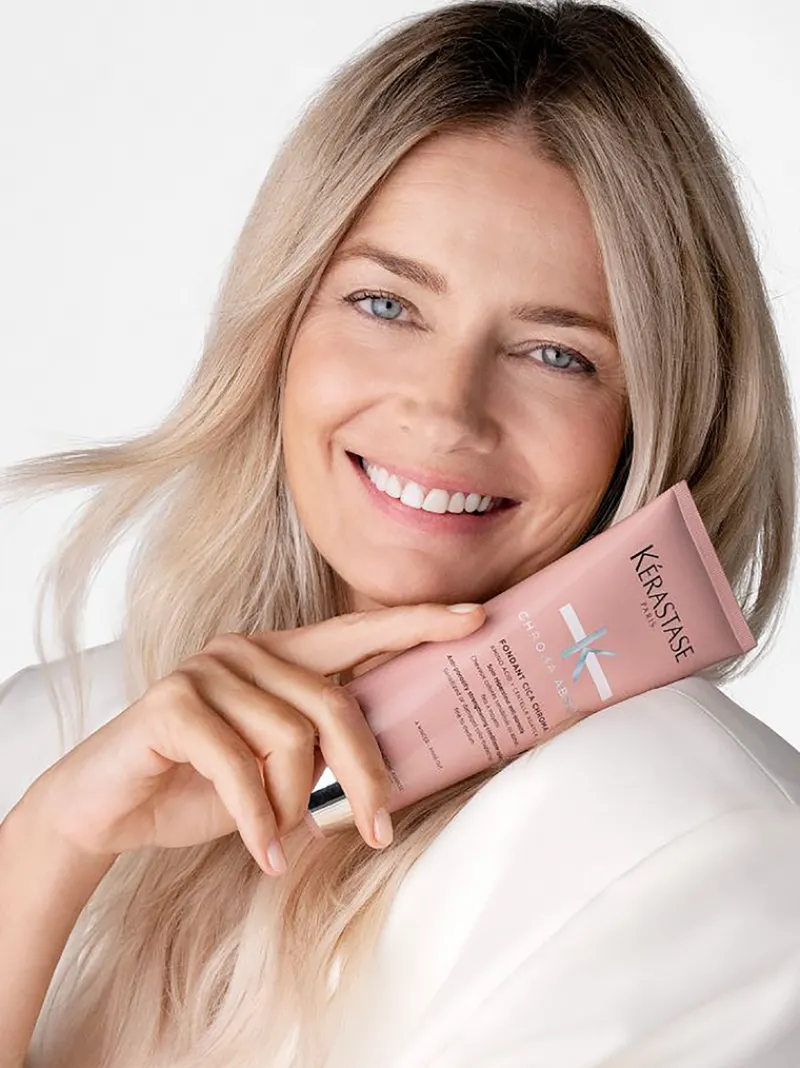 krastase_chroma_absolu_ci_7.webp Kérastase Chroma Absolu Cica Conditioner for Coloured Hair | MECCA Online