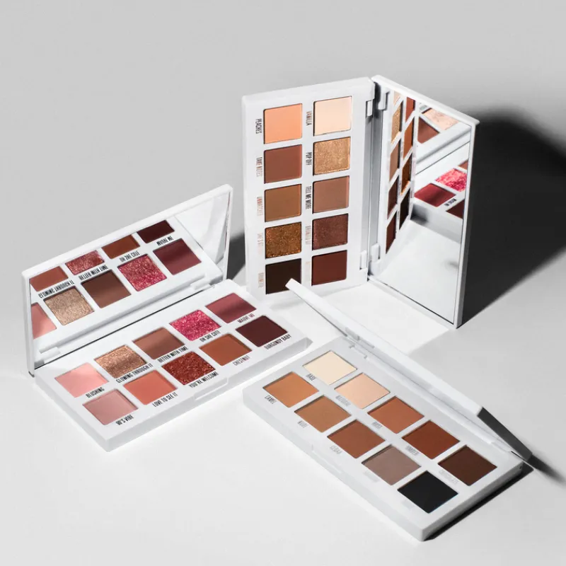 kylie_cosmetics_classic_m_6.webp Kylie Cosmetics Classic Matte Kyshadow Palette | MECCA Clearance
