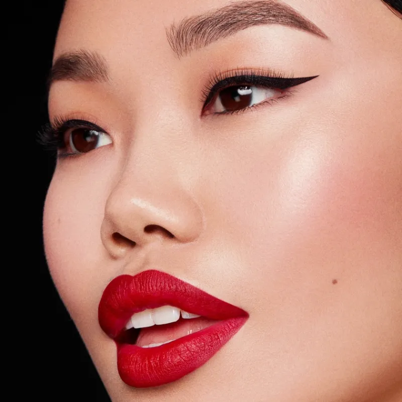 kylie_cosmetics_kyliner_l_5.webp Kylie Cosmetics Kyliner Liquid Pen | MECCA Best