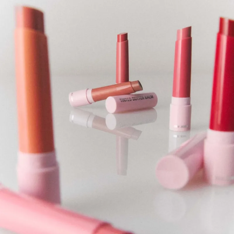 kylie_cosmetics_tinted_bu_5.webp Kylie Cosmetics Tinted Butter Balm | MECCA Online