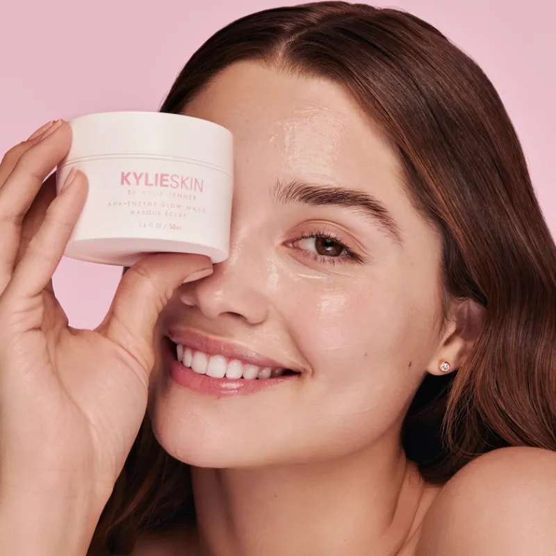 kylie_skin_glow_mask__mec_5.webp Kylie Skin Glow Mask | MECCA Hot