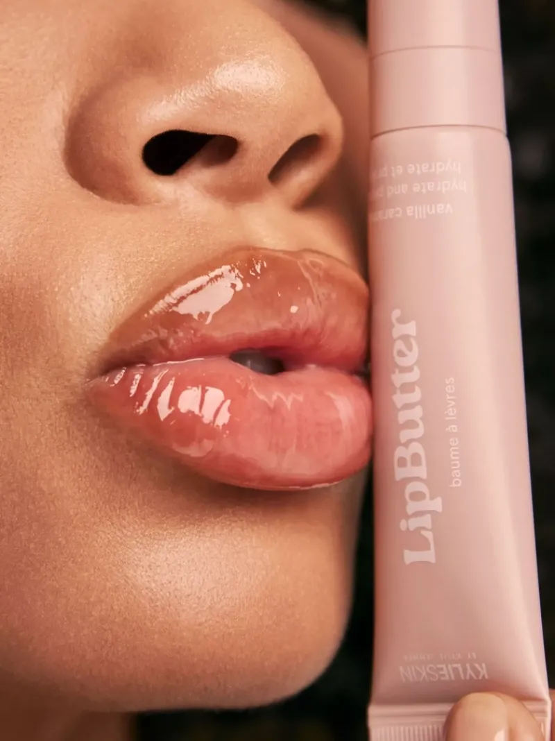 kylie_skin_lip_butter__me_4.webp Kylie Skin Lip Butter | MECCA Online